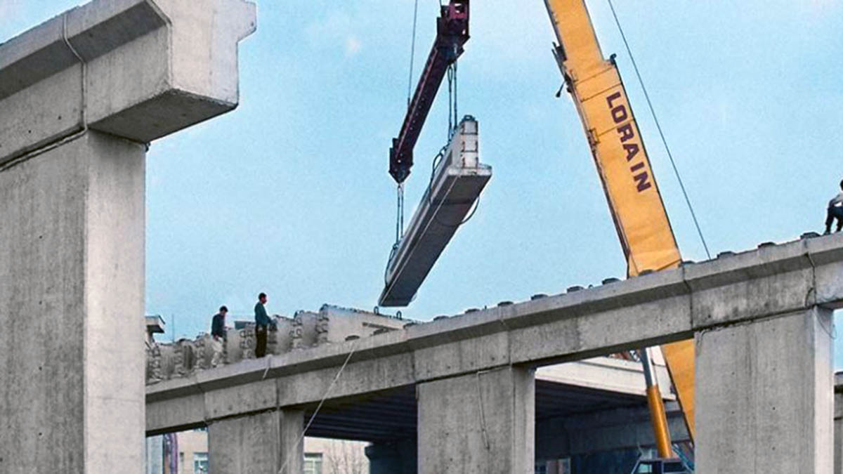 Yadegar Imam Elevated Highway